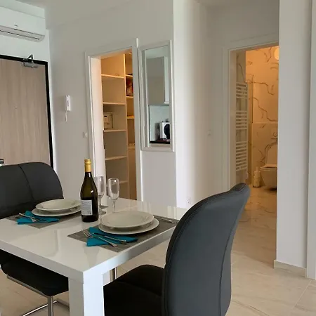 Sun Apartment